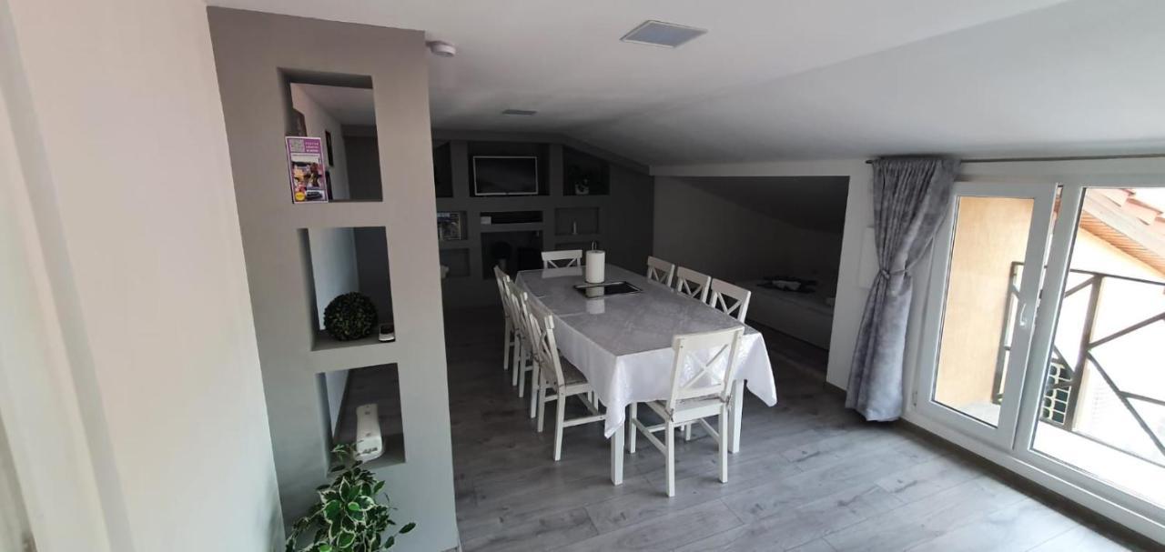 Apartament La Sika Orşova Eksteriør bilde